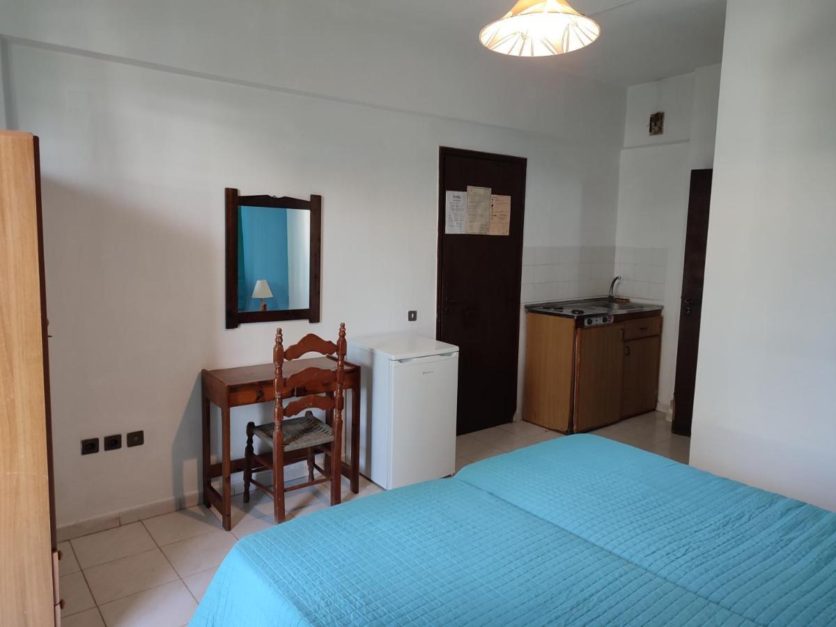 Dolphin Apartment Faliraki